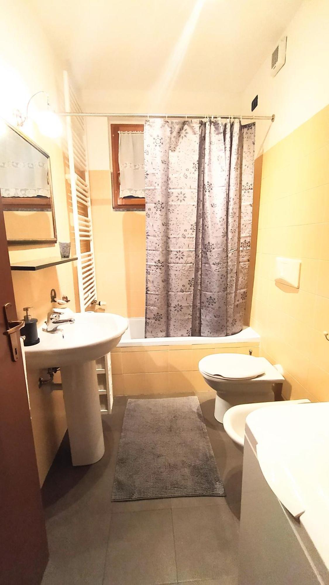Appartamento La Terrazza Di Dora Menaggio Ngoại thất bức ảnh